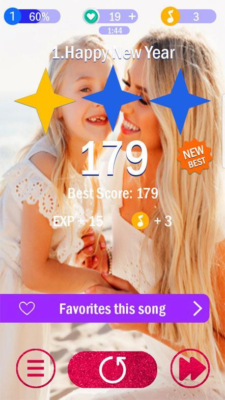 Everleigh Soutas game pianio tiles